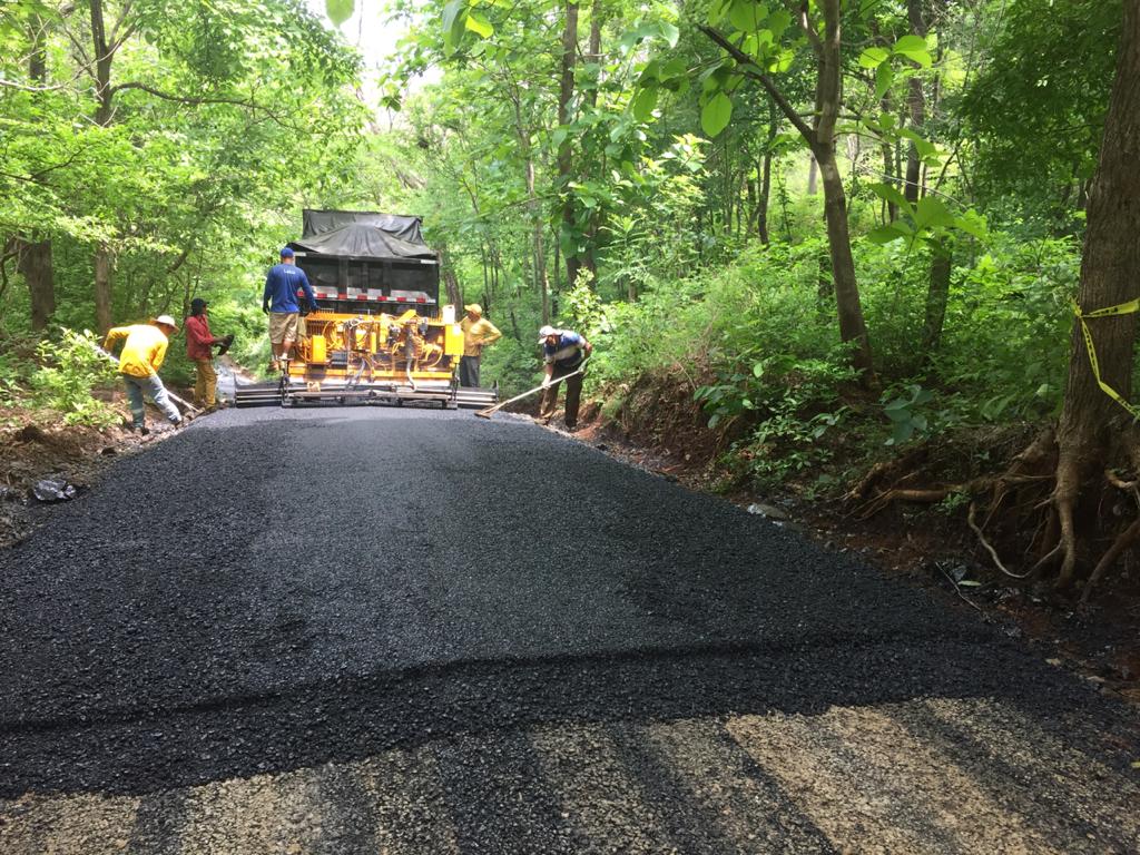 Especialistas en asfalto e infraestructuras