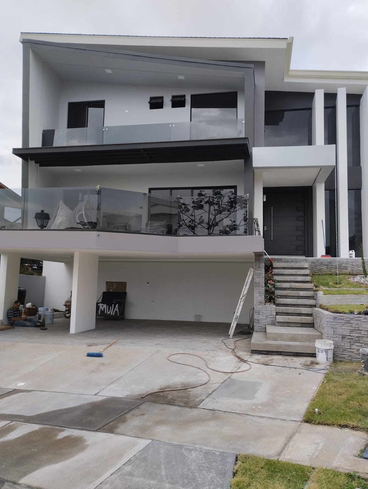 WhatsApp-Image-2022-08-03-at-4.30.43-PM-1